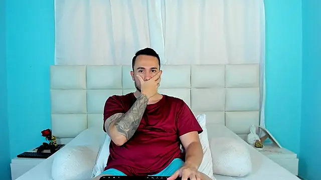 Snapshot of juan__jimenez chatting on 10-14-25, 07:47 juan jimenez online show from 10-14-25, 07:47