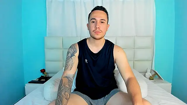 Snapshot of juan__jimenez chatting on 10-21-25, 08:42 juan jimenez online show from 10-21-25, 08:42