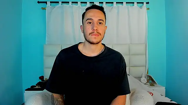 Snapshot of juan__jimenez chatting on 11-20-25, 09:47 juan jimenez online show from 11-20-25, 09:47