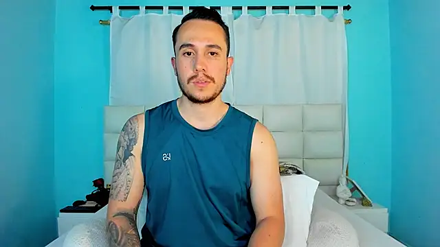 Snapshot of juan__jimenez chatting on 11-29-25, 05:21 juan jimenez online show from 11-29-25, 05:21