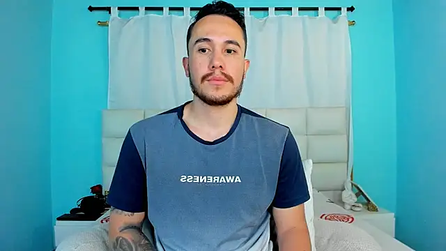 Snapshot of juan__jimenez chatting on 12-17-25, 10:05 juan jimenez online show from 12-17-25, 10:05