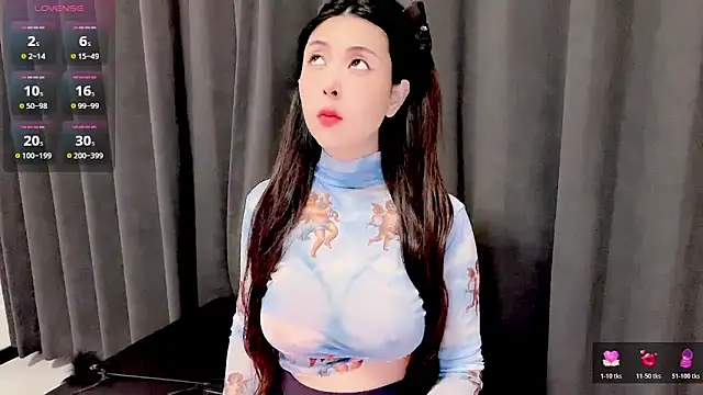 candy-yiyi online show from 04-17-26, 12:46