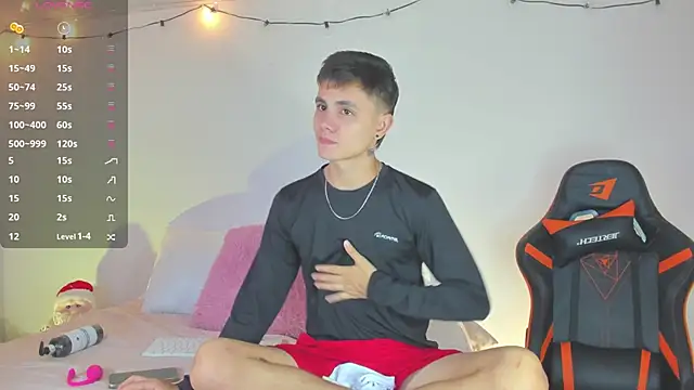 DustinLevine online show from 12-03-24, 06:38