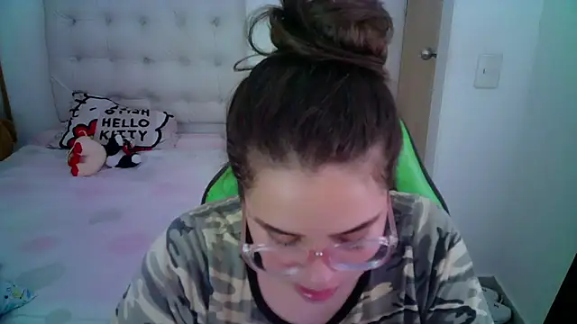  alicia z online show from 12-05-24, 07:49