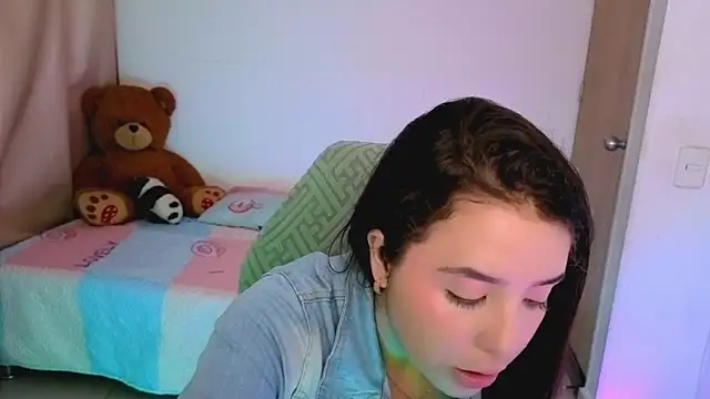  alicia z online show from 03-24-26, 05:51