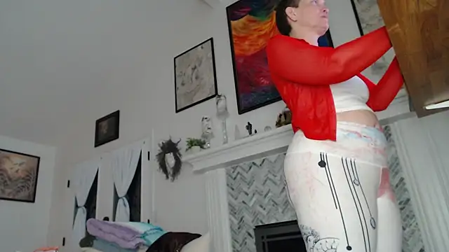 AuroraWillows online show from 11-17-25, 11:49