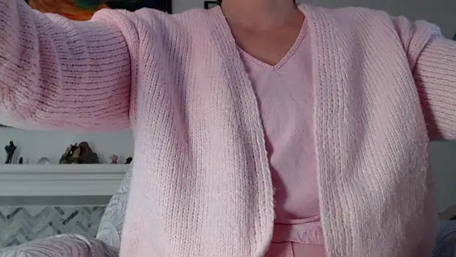 AuroraWillows online show from 02-04-26, 11:09