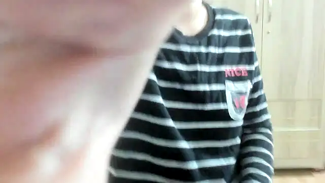 Snapshot of Beauty_Asian_Tina chatting on 03-11-25, 01:16 Beauty Asian Tina online show from 03-11-25, 01:16