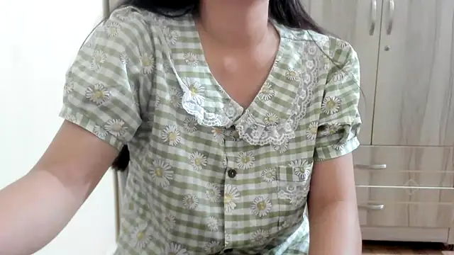 Snapshot of Beauty_Asian_Tina chatting on 03-15-25, 11:51 Beauty Asian Tina online show from 03-15-25, 11:51