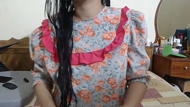 Snapshot of Beauty_Asian_Tina chatting on 11-20-25, 08:03 Beauty Asian Tina online show from 11-20-25, 08:03