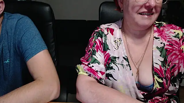 JoannaAndNeighbour online show from 10-28-25, 09:35