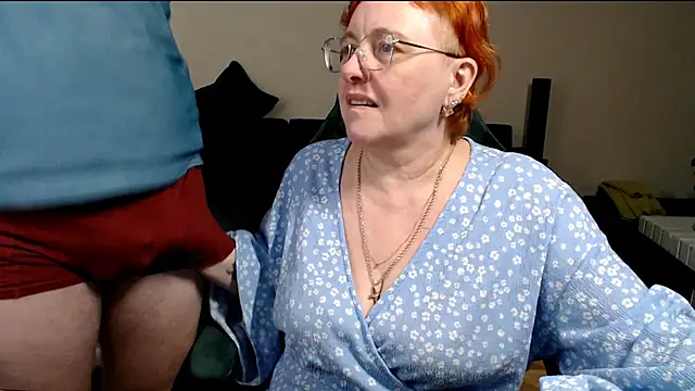 JoannaAndNeighbour online show from 03-10-26, 11:59