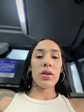   IRIS   online show from 01-02-25, 11:16