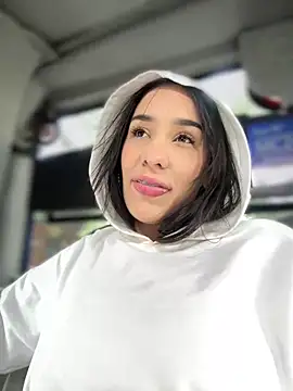   IRIS   online show from 02-11-25, 03:29