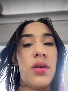   IRIS   online show from 03-04-25, 04:20