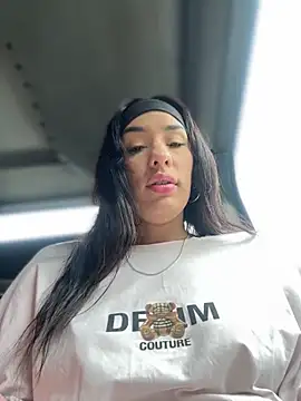   IRIS   online show from 03-06-25, 01:24