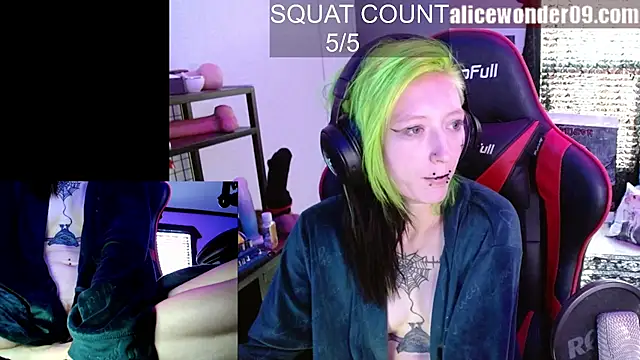 alicewonder09 online show from 10-30-25, 03:57