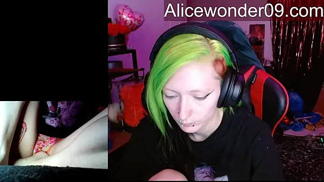 alicewonder09 online show from 02-19-26, 06:09