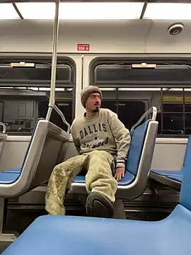 Bbyboyivan online show from 01-13-25, 01:56