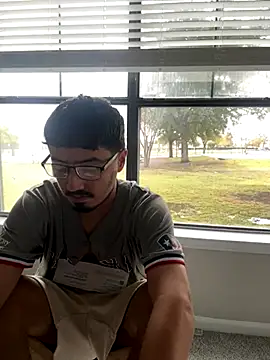 Bbyboyivan online show from 11-30-25, 07:18