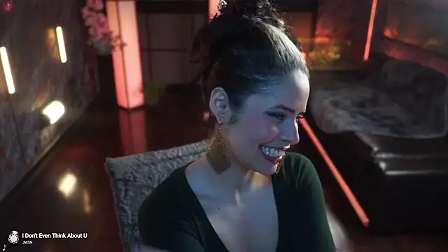 alessa goreng online show from 10-26-25, 09:48