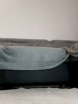 Snapshot of Viola_sweet_honey chatting on 11-13-25, 09:19 Viola sweet honey online show from 11-13-25, 09:19