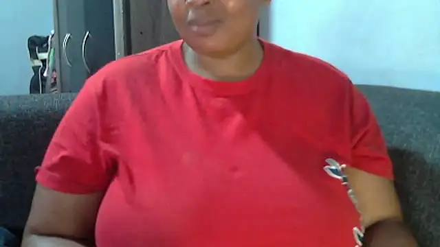 Snapshot of Sexy-queen99xx chatting on 05-12-26, 07:49 Sexy-queen99xx online show from 05-12-26, 07:49