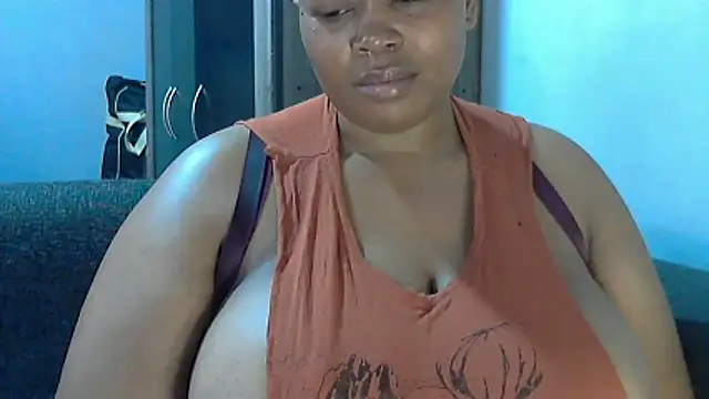Snapshot of Sexy-queen99xx chatting on 06-02-26, 07:54 Sexy-queen99xx online show from 06-02-26, 07:54