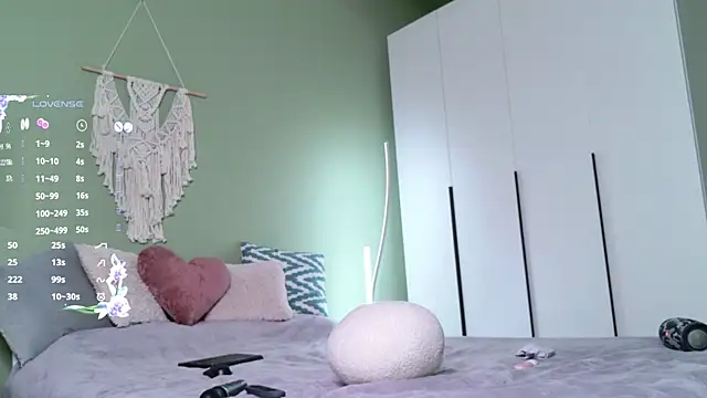 Rinas secret online show from 02-09-25, 08:44