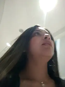 Snapshot of alana_69 chatting on 11-12-25, 09:36 alana 69 online show from 11-12-25, 09:36