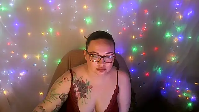 Victoria Marks online show from 06-15-26, 12:18