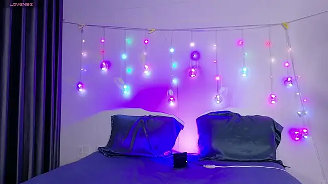 AnnJey online show from 04-21-26, 09:04