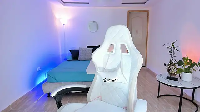 carleee winter online show from 04-03-26, 12:19