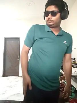 thebrownboi01 online show from 03-11-26, 01:22