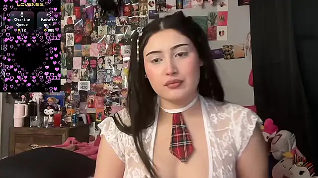 Snapshot of Babyyboutabag chatting on 02-14-26, 01:46 Babyyboutabag online show from 02-14-26, 01:46