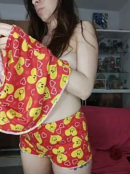 Isaandysex2428 online show from 04-09-26, 02:00