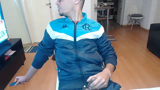 guachin hunk online show from 06-16-26, 10:56