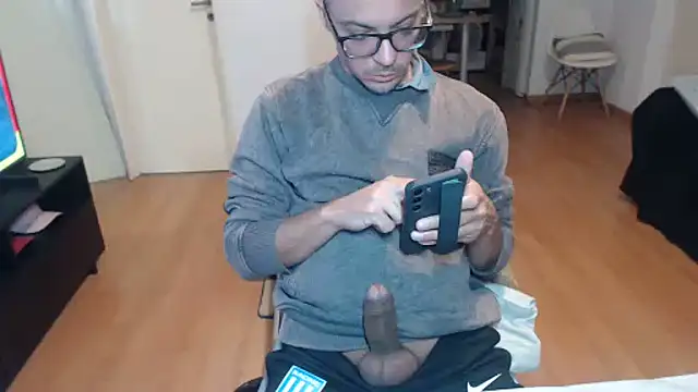 guachin hunk online show from 07-09-26, 10:14