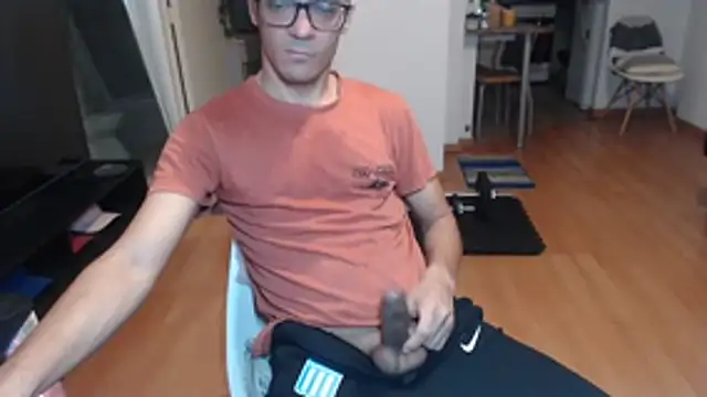 guachin hunk online show from 08-01-26, 02:55