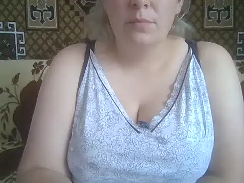Snapshot of Diana_Britt chatting on 07-21-26, 11:23 Diana Britt online show from 07-21-26, 11:23