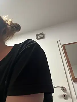 LadyChantale online show from 05-19-26, 05:14