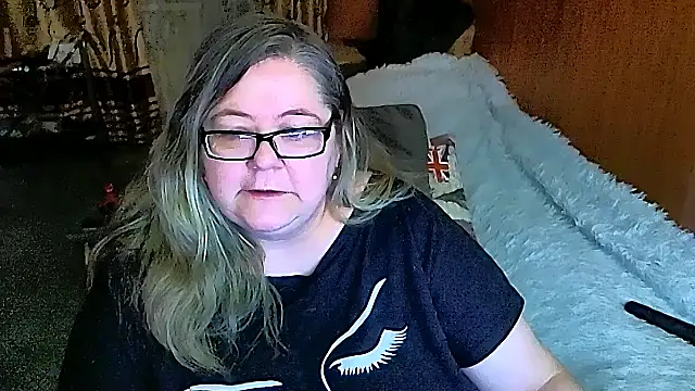 Snapshot of sex2 chatting on 02-18-25, 10:47 sex2 online show from 02-18-25, 10:47