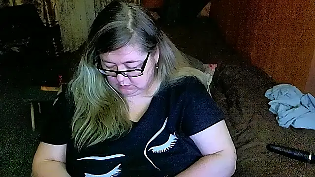 Snapshot of sex2 chatting on 02-21-25, 11:32 sex2 online show from 02-21-25, 11:32