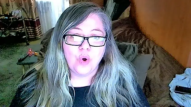 Snapshot of sex2 chatting on 02-24-25, 05:43 sex2 online show from 02-24-25, 05:43