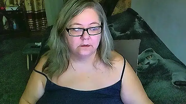 Snapshot of sex2 chatting on 11-30-25, 12:25 sex2 online show from 11-30-25, 12:25