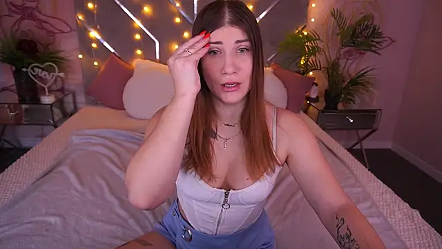 CassandraGood online show from 03-03-26, 07:03