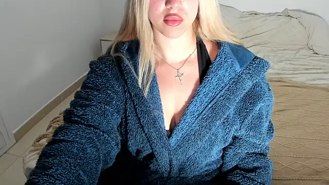 Snapshot of MariaMeir chatting on 11-22-25, 11:15 MariaMeir online show from 11-22-25, 11:15