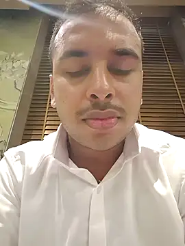 Snapshot of vishnuvinod_india chatting on 11-05-25, 01:55 vishnuvinod india online show from 11-05-25, 01:55