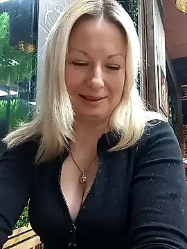 Arina smiles online show from 03-07-25, 05:06