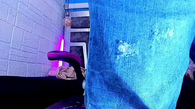 boy bigcock24cm online show from 07-26-26, 06:04